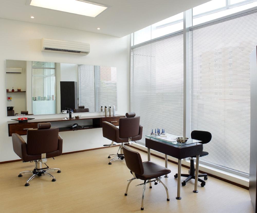 בארנקווילה Estelar Alto Prado מראה חיצוני תמונה A salon in Mexico City