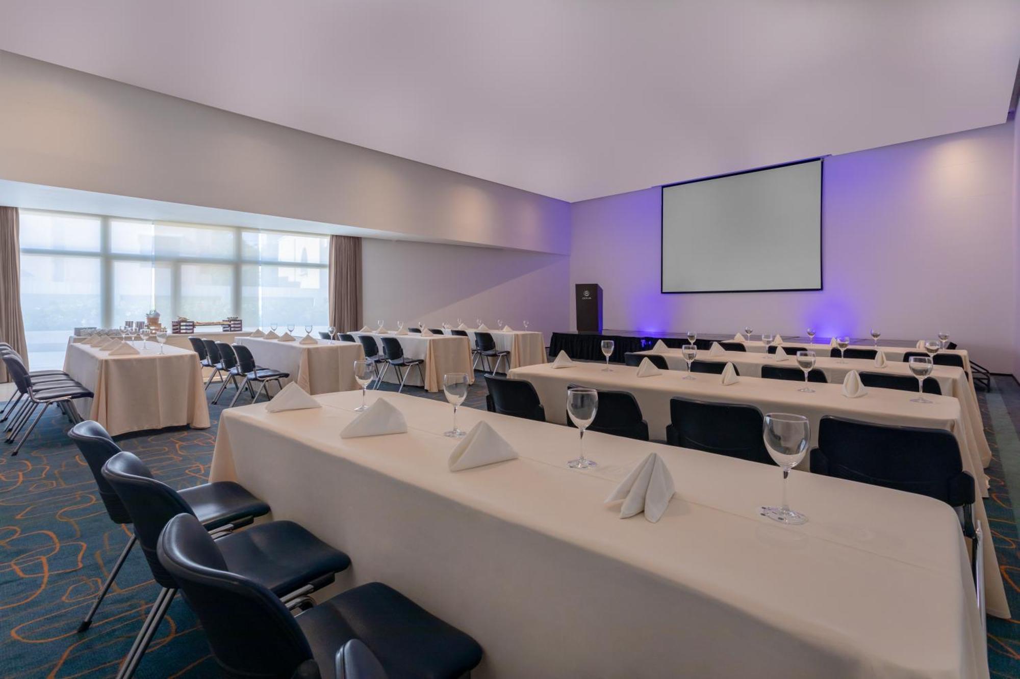 בארנקווילה Estelar Alto Prado מראה חיצוני תמונה Meeting room