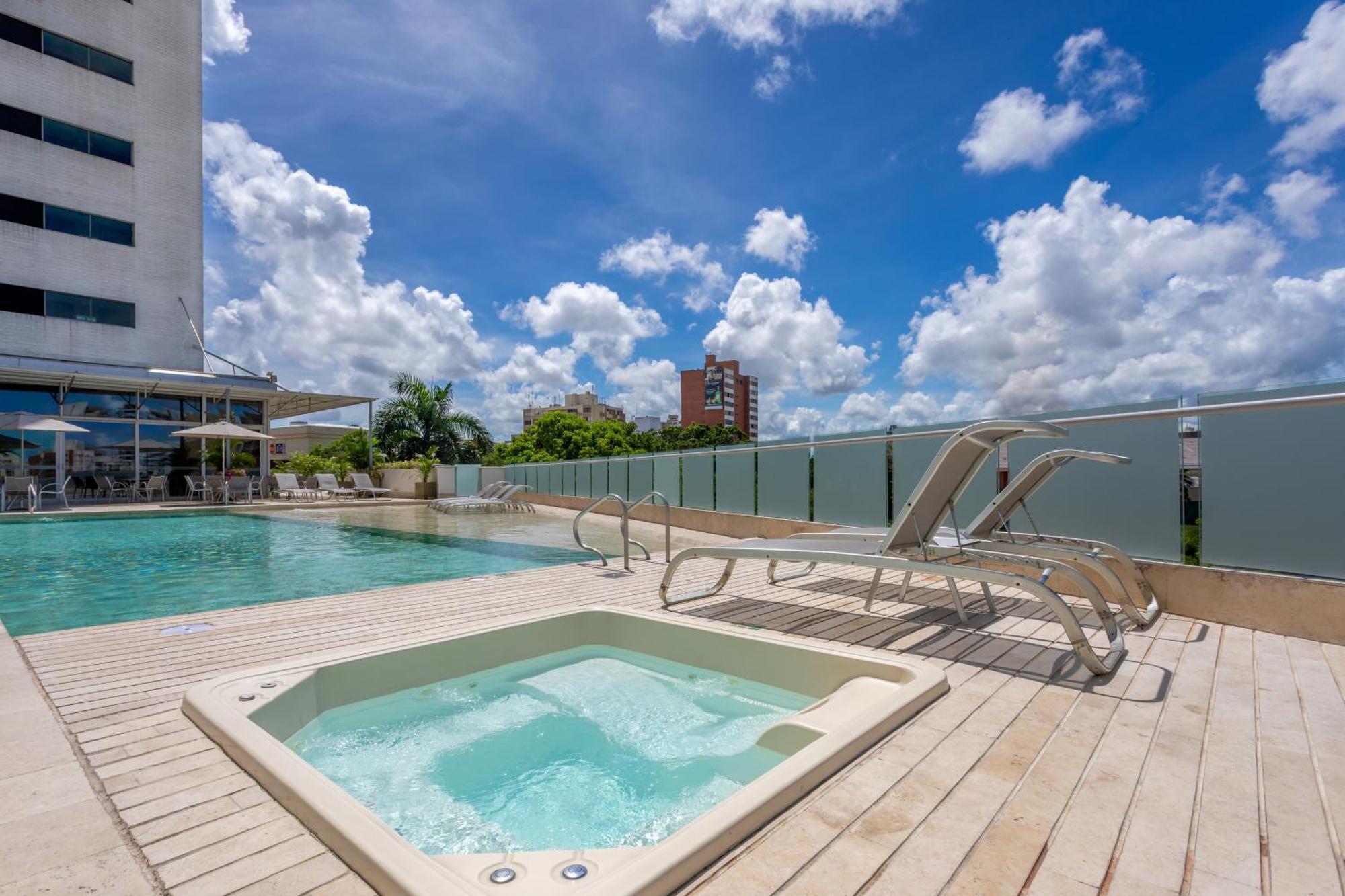 בארנקווילה Estelar Alto Prado מראה חיצוני תמונה Rooftop pool